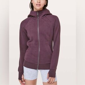 Lululemon Scuba Hoodie Light Cotton Fleece
Arctic Plum